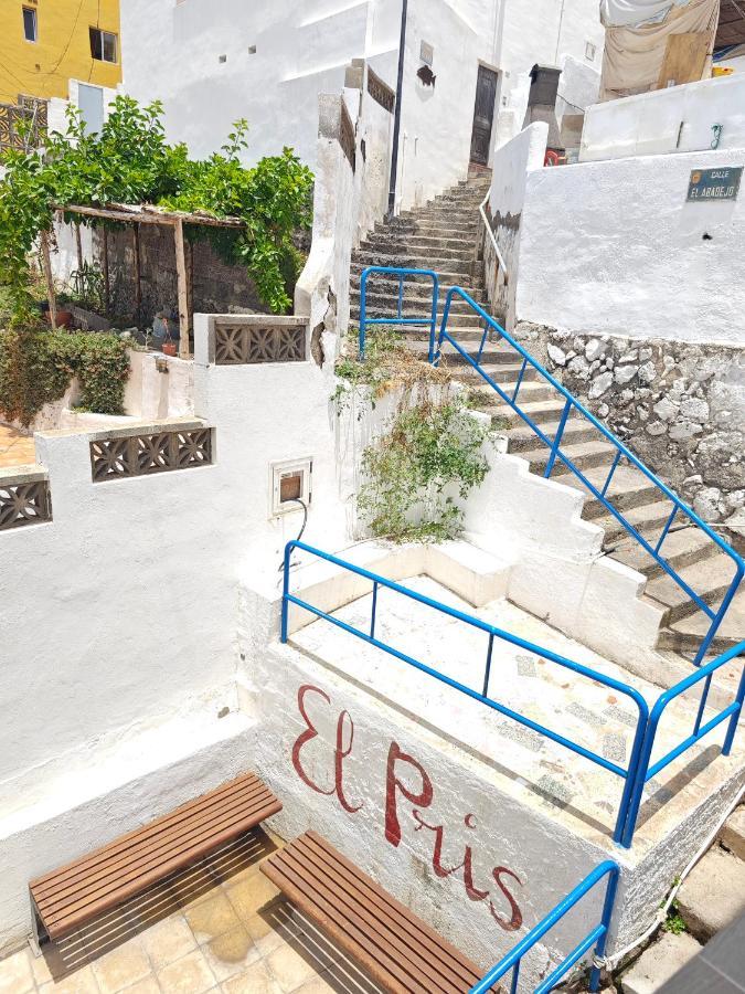 Cozy Apartment In Front Of The Natural Pools El Pris 外观 照片